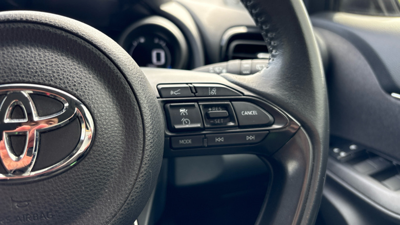 Toyota Yaris Cross 1.5 Hybrid Icon 5dr CVT Hybrid Estate